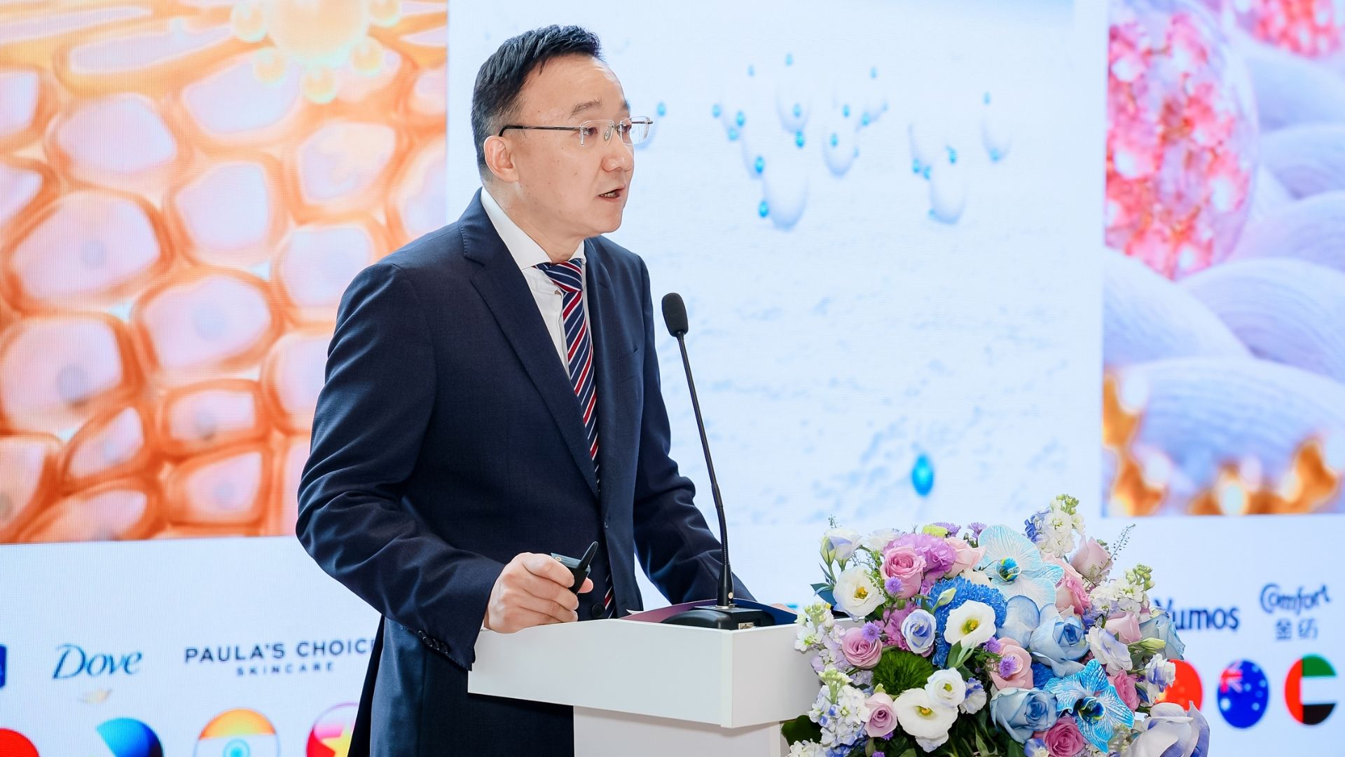 联合利华中国研发中心副总裁沈俊发表致辞